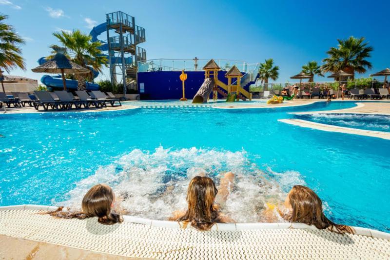 Camping Officiel Siblu Le Marisol Torreilles Extérieur photo